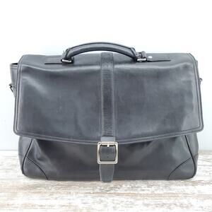 Coach 70304 Transatlantic Flap Business Brief